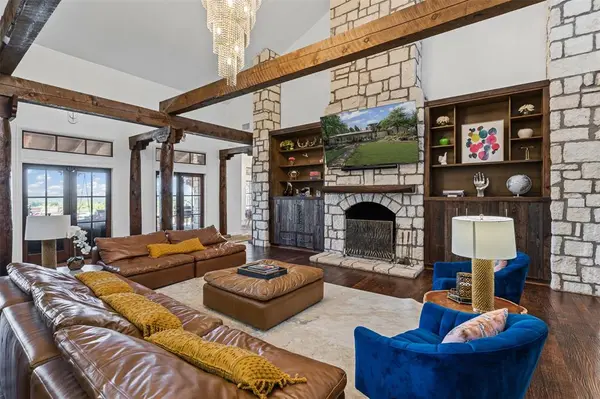 108 Dustin Circle, Hudson Oaks, TX 76087
