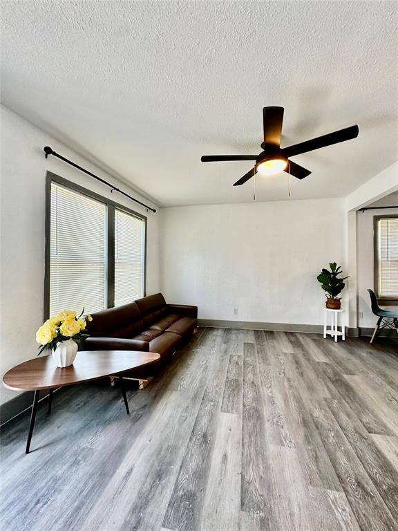 3613 Castleman Street, Fort Worth, TX 76119