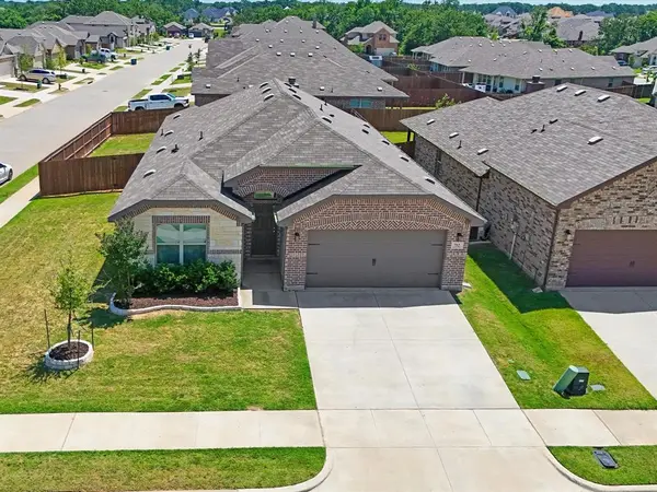 712 Presidio Street, Aubrey, TX 76227