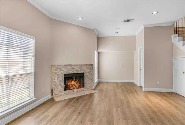 3327 Rosedale Avenue #B, University Park, TX 75205