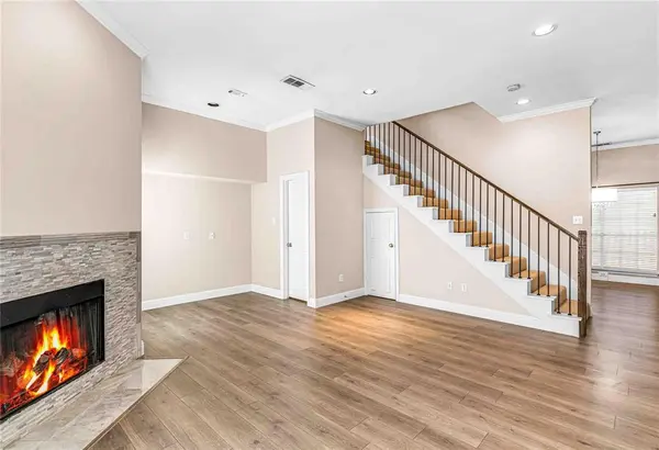 3327 Rosedale Avenue #B, University Park, TX 75205