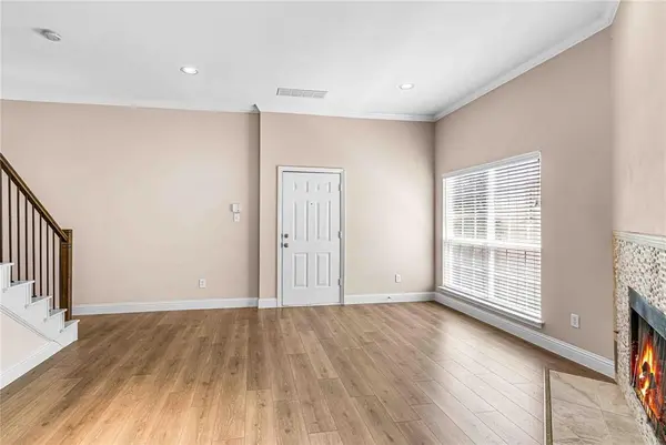 3327 Rosedale Avenue #B, University Park, TX 75205