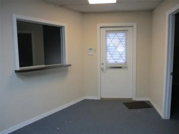 2403 Cales Drive #B & C, Arlington, TX 76013