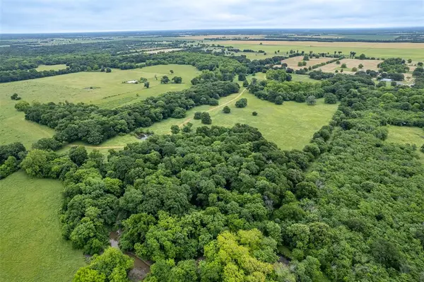 5286 County Road 4502, Wolfe City, TX 75496