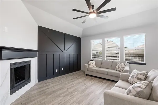 4216 Bridgestone Drive, Fort Worth, TX 76123
