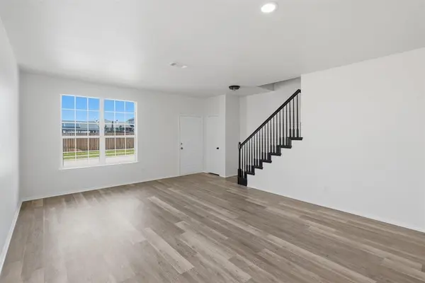 7104 Starwood Drive, Fort Worth, TX 76137