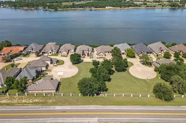 7002 Granite Bluff, Granbury, TX 76048