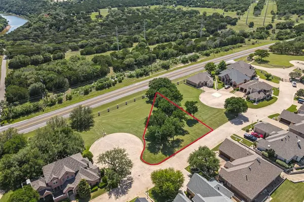 7002 Granite Bluff, Granbury, TX 76048