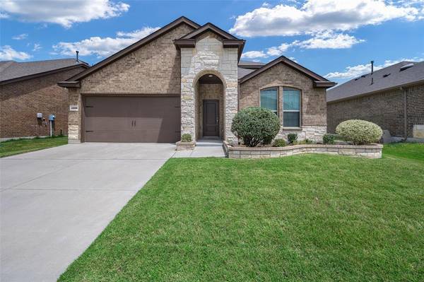 4008 Spur Trail Drive, Denton, TX 76208