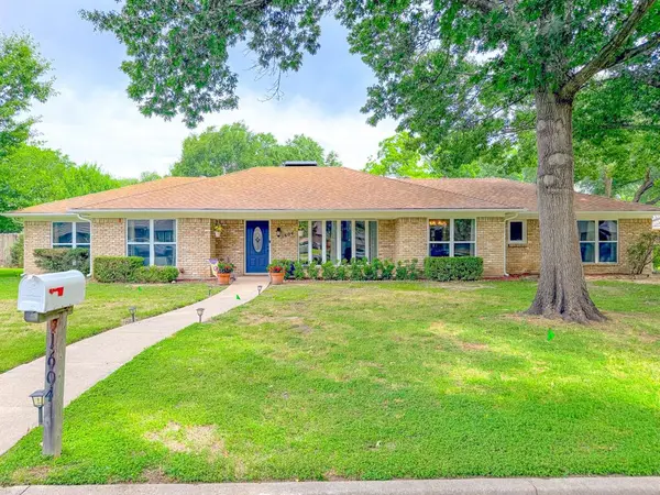 1604 Crestmont Avenue, Corsicana, TX 75110