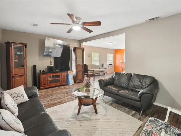 503 E 6th Street, Dallas, TX 75203