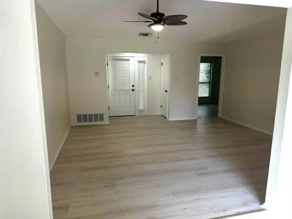 3135 Maple Avenue, Greenville, TX 75402