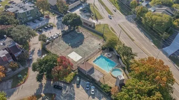 9801 Walnut Street #A305, Dallas, TX 75243