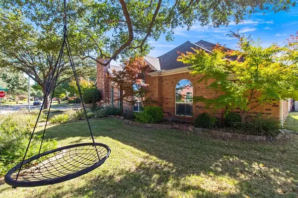 2500 Redfield Drive, Plano, TX 75025