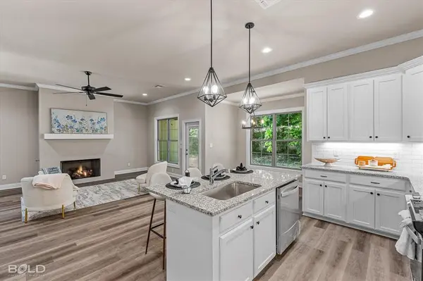 6904 Grigg Lane, Greenwood, LA 71033