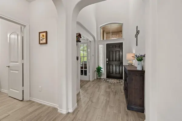15817 White Mill Road, Fort Worth, TX 76177