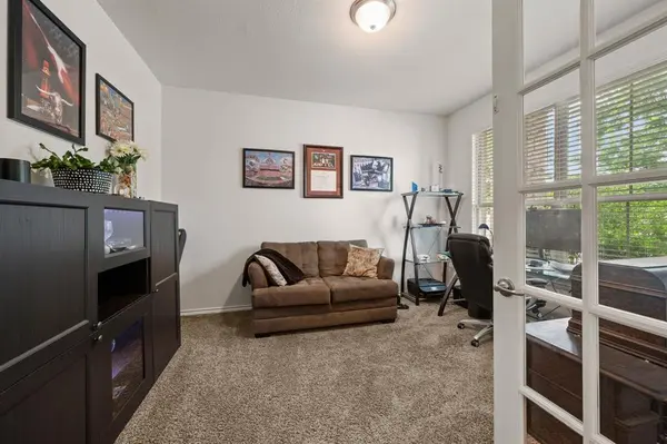 15817 White Mill Road, Fort Worth, TX 76177