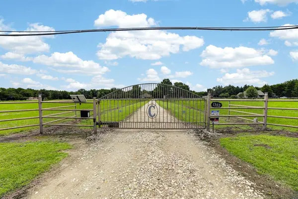 1353 E FM 1564,  Quinlan,  TX 75474