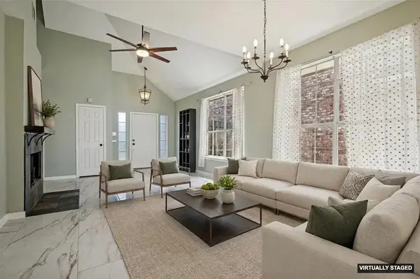 1383 Mimosa Lane, Lewisville, TX 75077