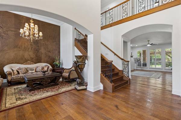 1101 King Mark Drive, Lewisville, TX 75056