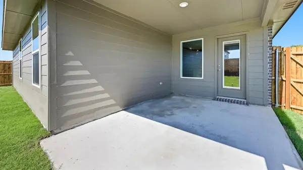 4112 Olivia Lane, Sanger, TX 76266