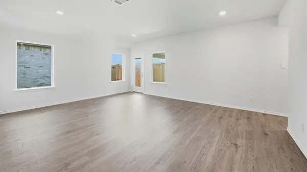 4112 Olivia Lane, Sanger, TX 76266