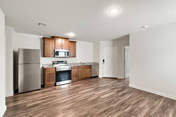 427 County Line Road, Mabank, TX 75147