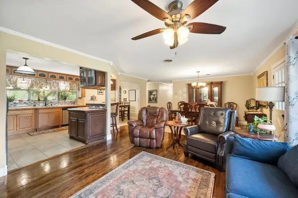 14036 Old Texaco Road, Conroe, TX 77302