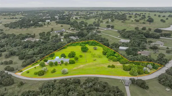 118 Pleasant Valley Lane, Weatherford, TX 76087