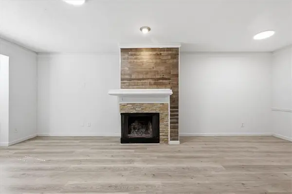 8750 Park Lane #111, Dallas, TX 75231