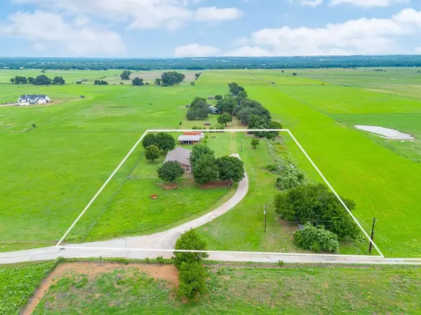 505 Double Tree Lane, Lipan, TX 76462