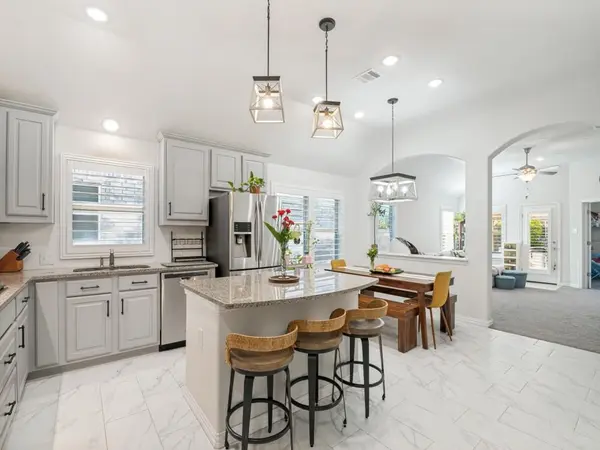 2718 Bechtol Street, Garland, TX 75042