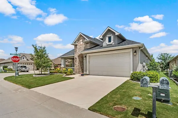 9624 Heartwood Drive, Denton, TX 76207