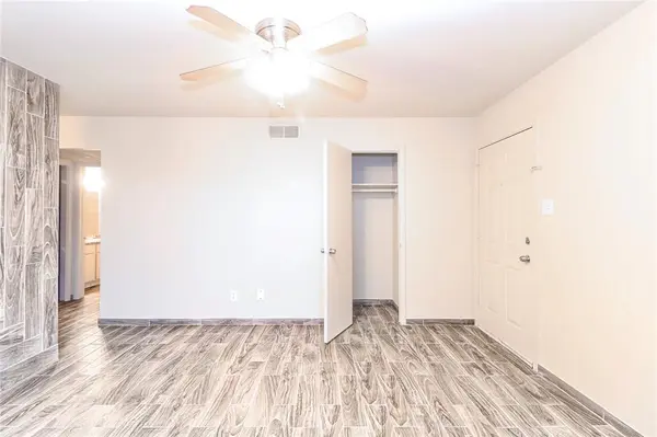 8033 Cambridge Circle, White Settlement, TX 76108