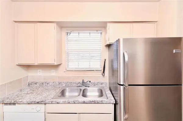 8033 Cambridge Circle, White Settlement, TX 76108