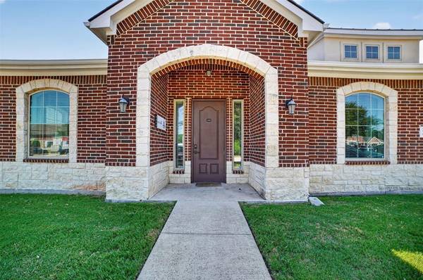 3600 Eldorado Parkway #A200 & A300, Mckinney, TX 75070