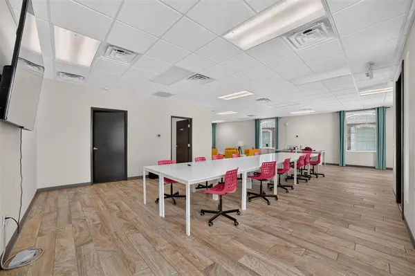 3600 Eldorado Parkway #A200 & A300, Mckinney, TX 75070