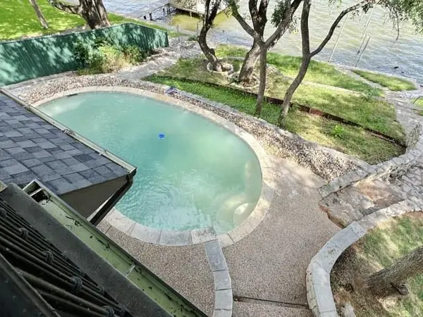 201 Casas Del Sur Street, Granbury, TX 76049