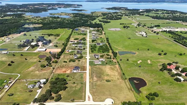 800 Vest Lane, Pilot Point, TX 76258