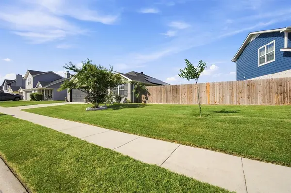 2020 Shane Avenue, Fort Worth, TX 76134