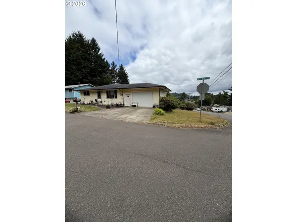 469 WESTMONT DR, Reedsport, OR 97467