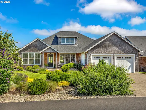452 DIAMOND LN, Gearhart, OR 97138