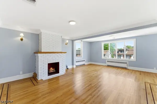 773 Kingsland Ave, Ridgefield Boro, NJ 07657