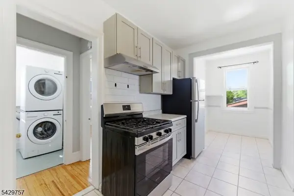 773 Kingsland Ave, Ridgefield Boro, NJ 07657