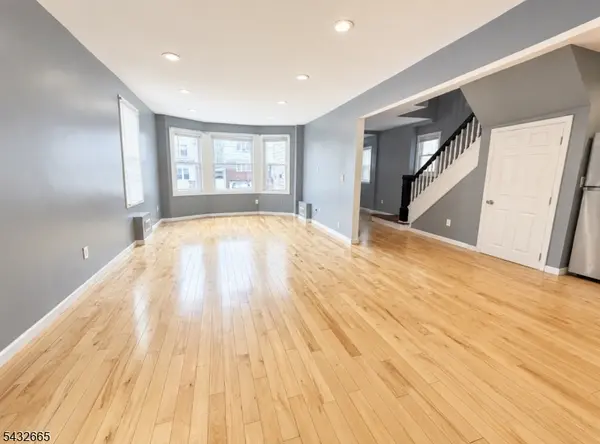 1086 18Th Ave, Newark City, NJ 07106