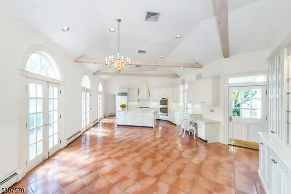 65 Youngs Rd, Harding Twp., NJ 07920