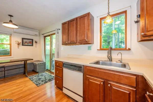 35 Windy Bush Ln, Sparta Twp., NJ 07871