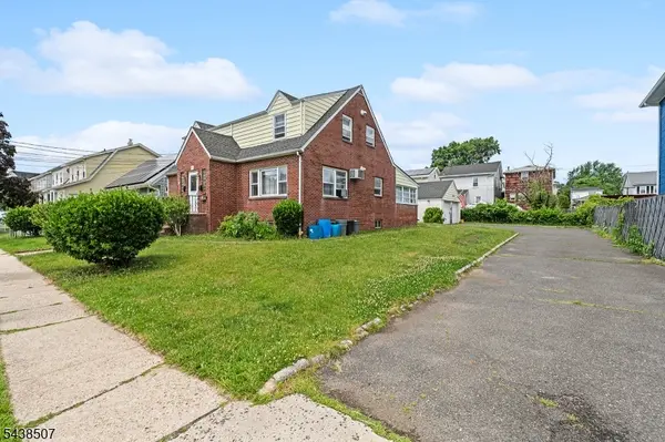 57 Devon St, North Arlington Boro, NJ 07031