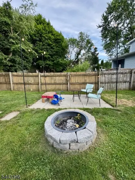 72 S Lincoln Ave, Washington Boro, NJ 07882