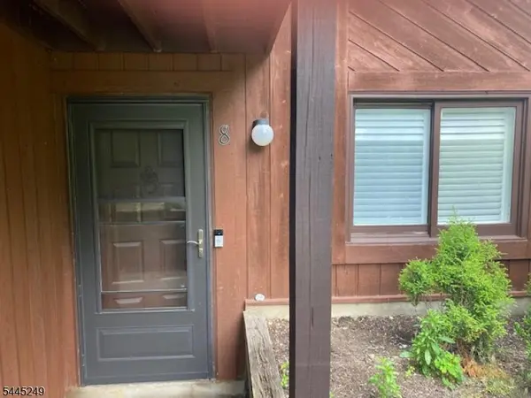 5 Sugar Loaf Ct #8, Vernon Twp., NJ 07462